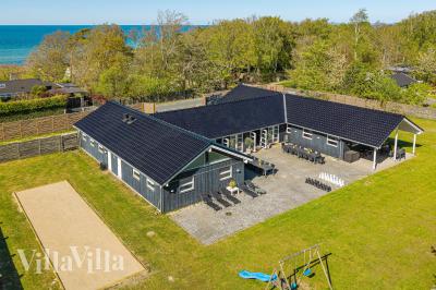 Dette skønne poolhus nr. 991 med plads til 30 personer ligger i Nordsjælland