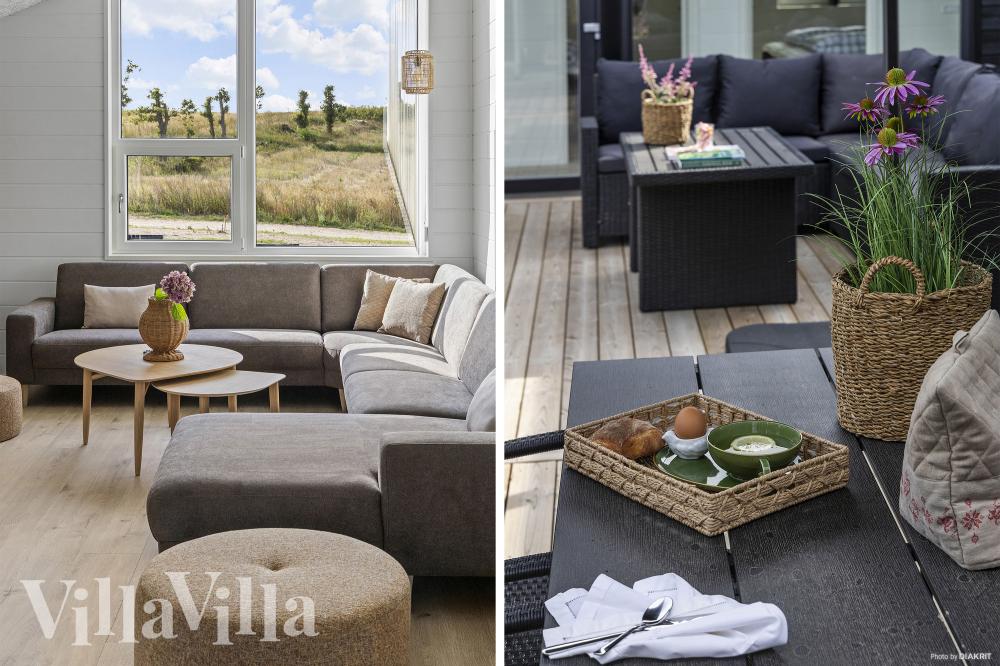 Der er mulighed for hygge i sommerhusets sofaarrangement, når I besøger luksushus nr. 967