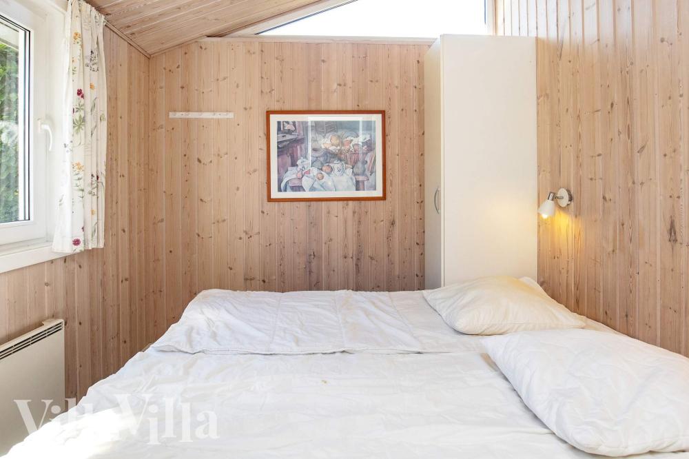 Et af de 6 soveværelser i luksushus nr. 1003