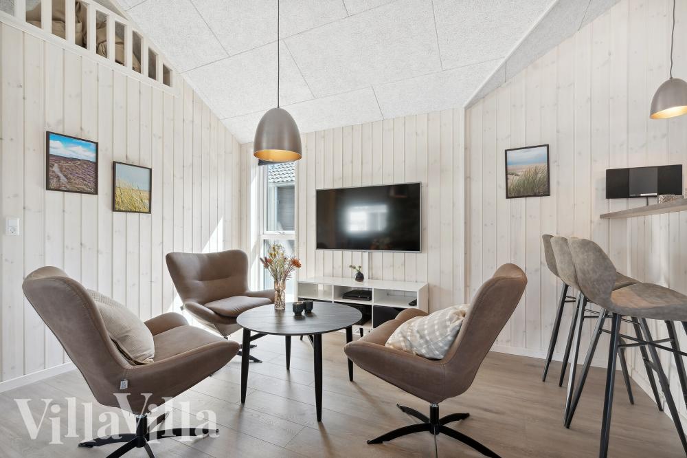 Dyst i sommerhusets aktivitetsrum, når I besøger luksushus nr. 1006 i Vestjylland.