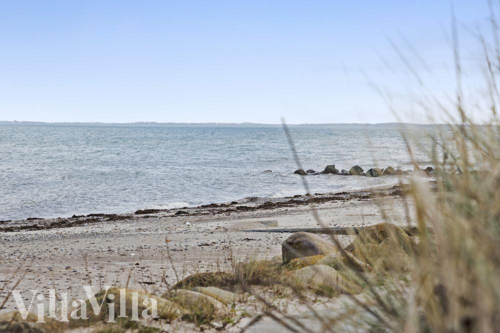 Den dejlige strand nær luksushus 1019 ved Fyn og øer.