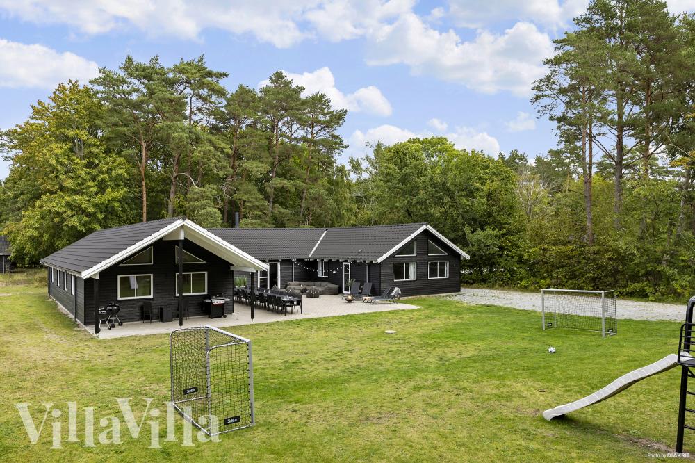 Dette skønne poolhus nr. 406 med plads til 24 personer ligger i Nordsjælland