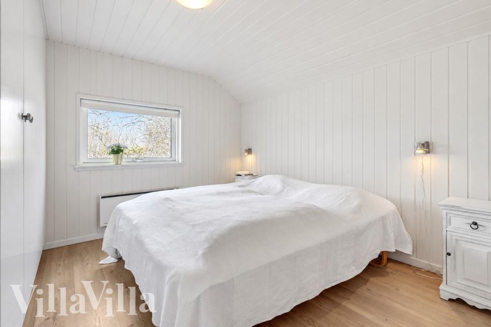 Et af de 6 soveværelser i luksushus nr. 1004