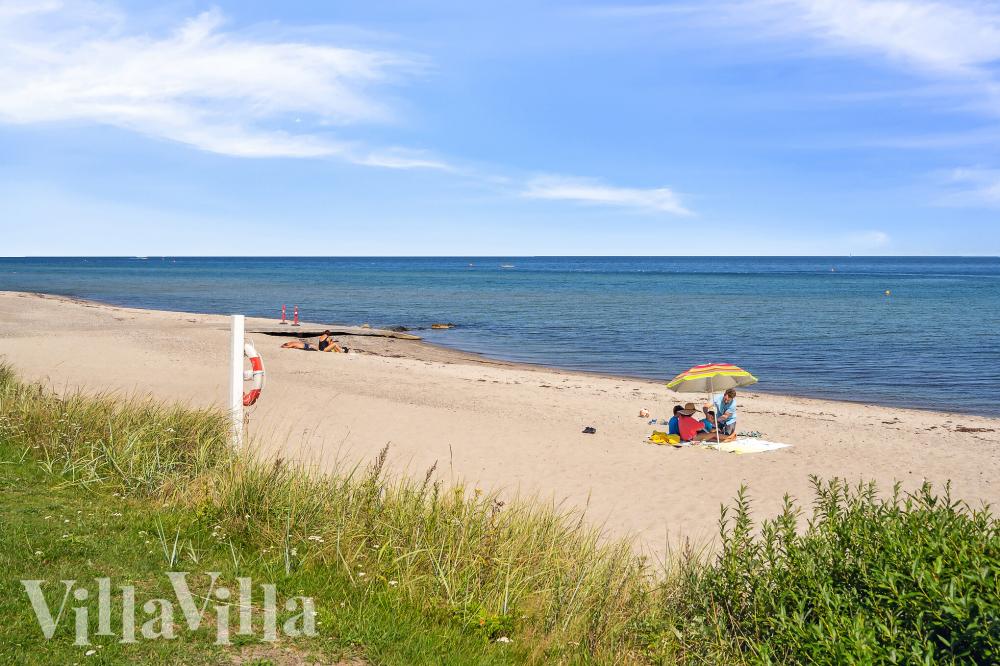Stranden nær luksushus nr. 1027.
